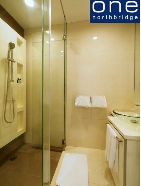 HIGH STREET CENTRE 6