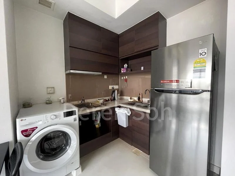 KEMBANGAN SUITES 7