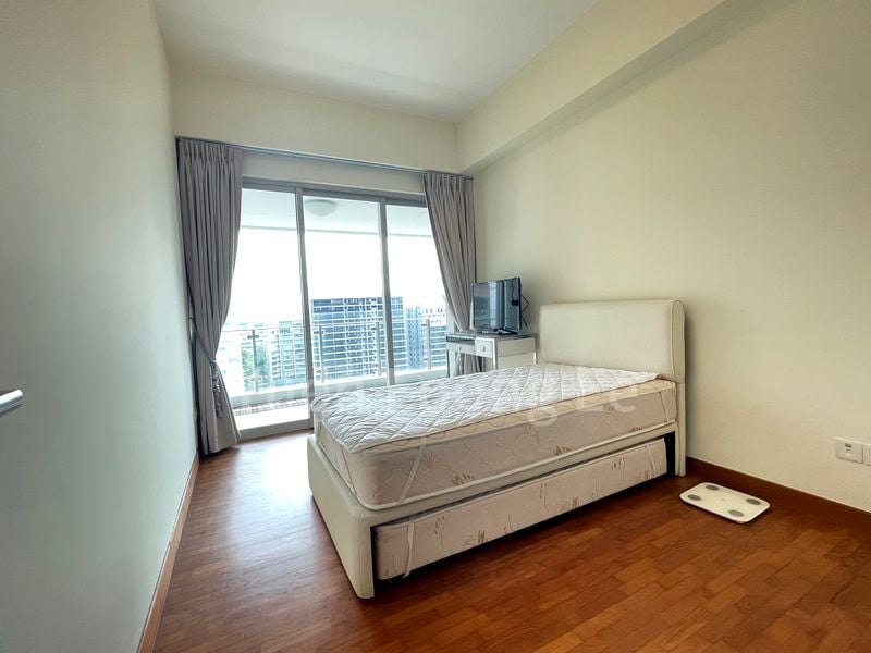 THE ROCHESTER RESIDENCES 12