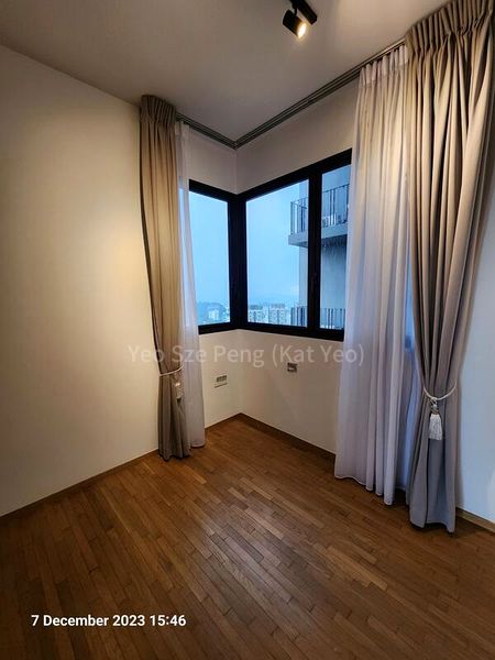 THE CLEMENT CANOPY 10