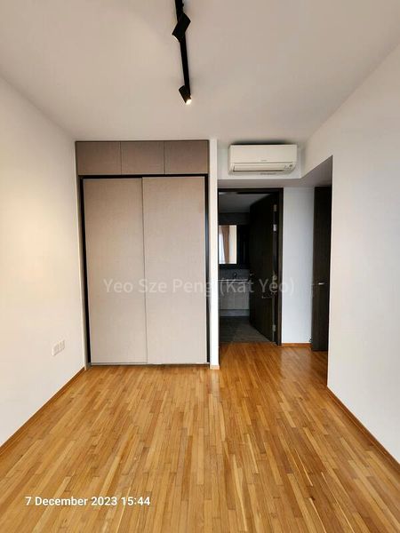 THE CLEMENT CANOPY 12