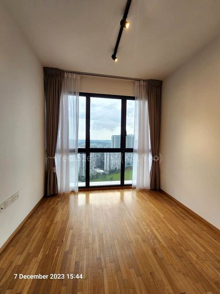 THE CLEMENT CANOPY 14