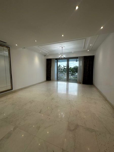 THE COAST AT SENTOSA COVE 3