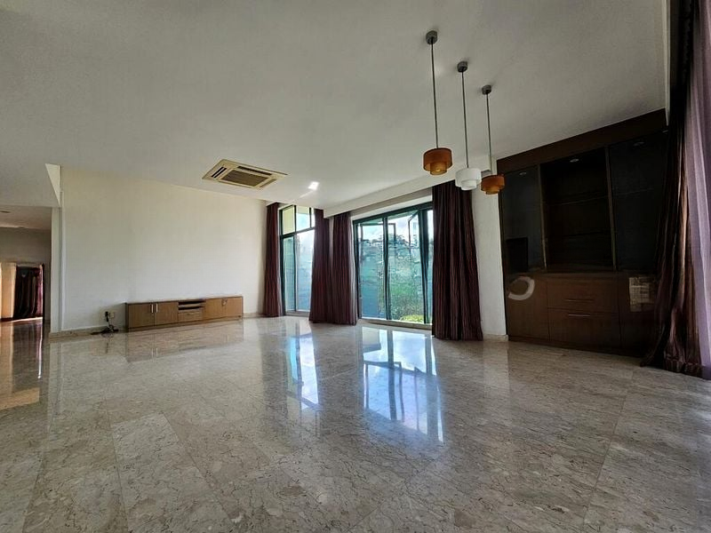MERALODGE 8