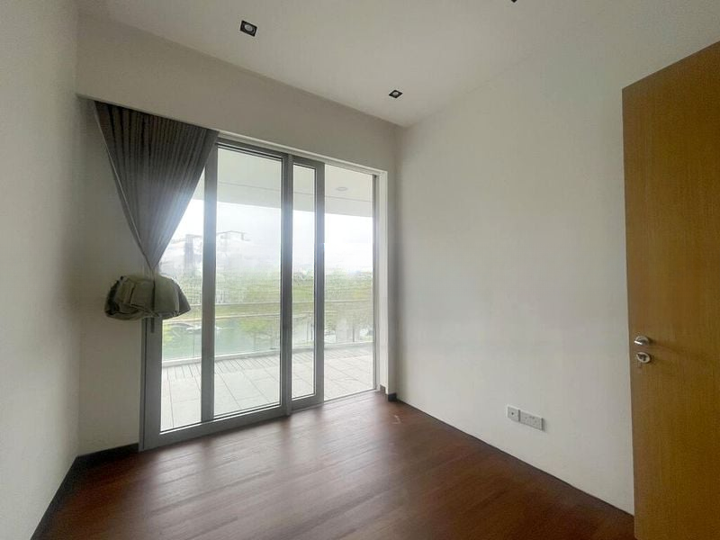 THE COAST AT SENTOSA COVE 7