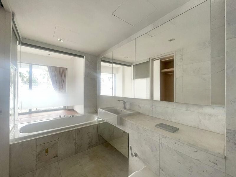 THE COAST AT SENTOSA COVE 2