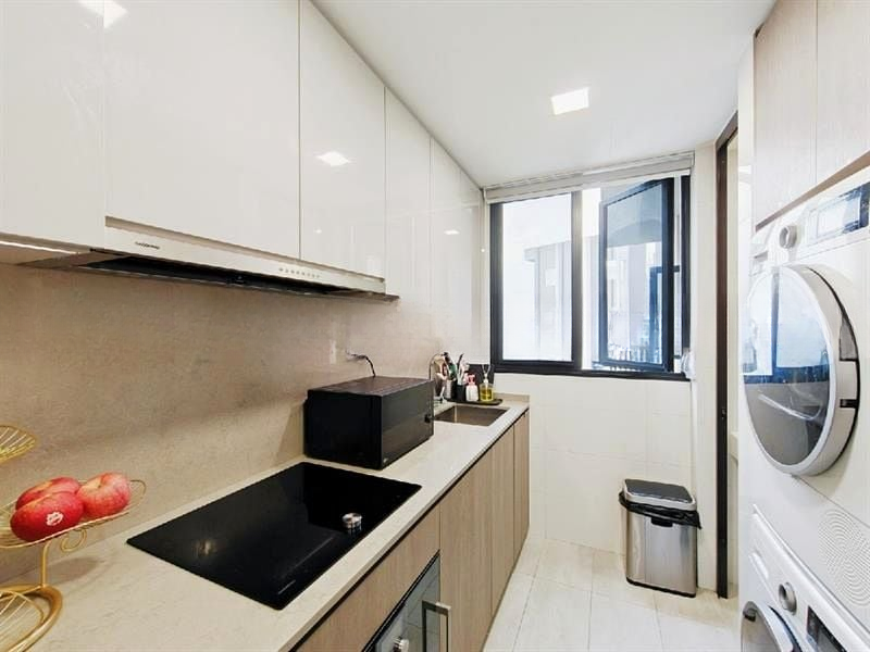 AVENUE SOUTH RESIDENCE 4