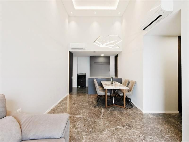 AVENUE SOUTH RESIDENCE 7