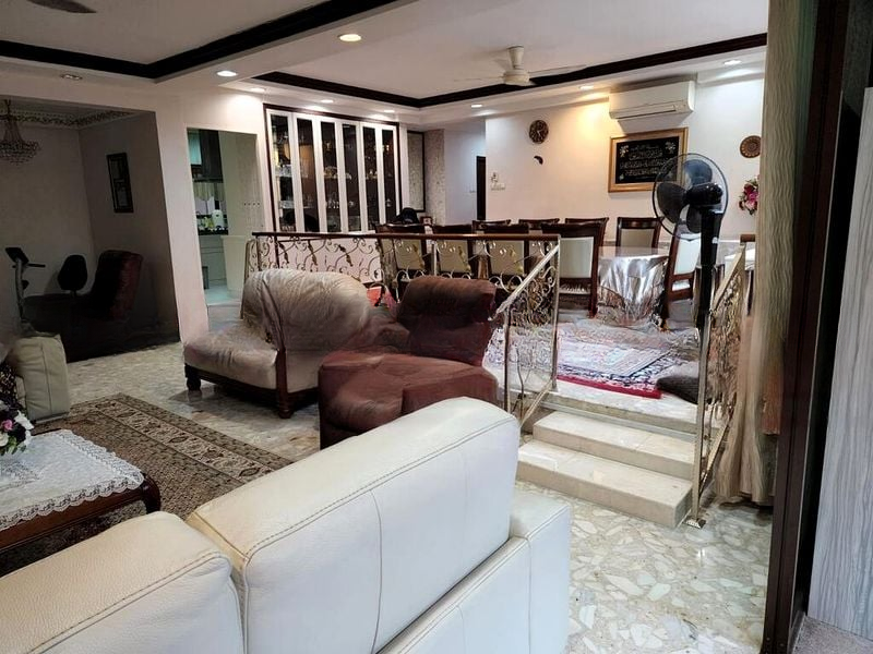 WINDY HEIGHTS 9