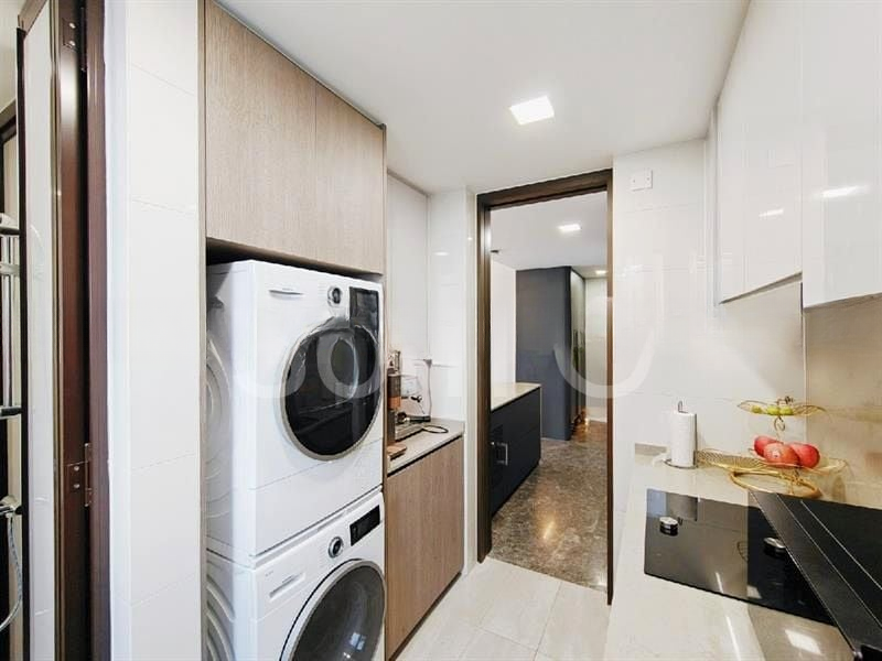 AVENUE SOUTH RESIDENCE 9