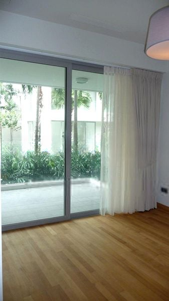 THE OCEANFRONT @ SENTOSA COVE 11