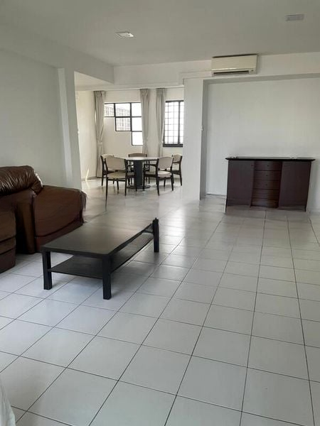 KENSINGTON PARK CONDOMINIUM 8