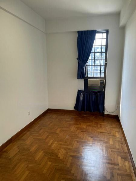 KENSINGTON PARK CONDOMINIUM 5