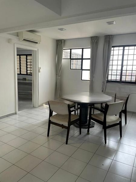 KENSINGTON PARK CONDOMINIUM 9