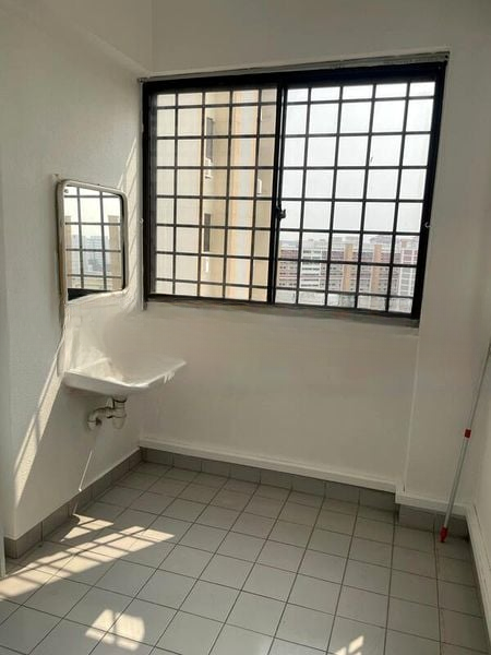 KENSINGTON PARK CONDOMINIUM 1