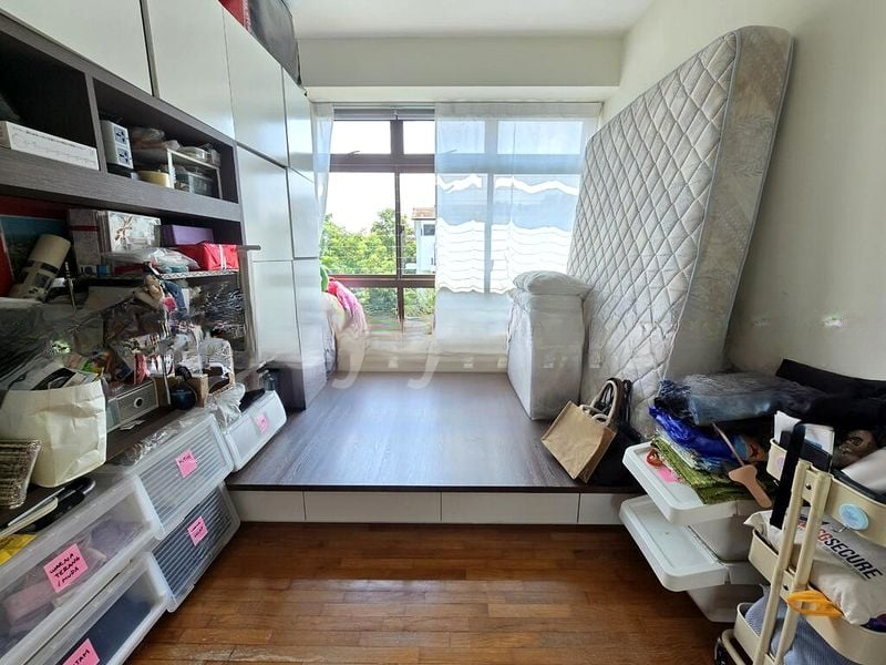 VARSITY PARK CONDOMINIUM 6