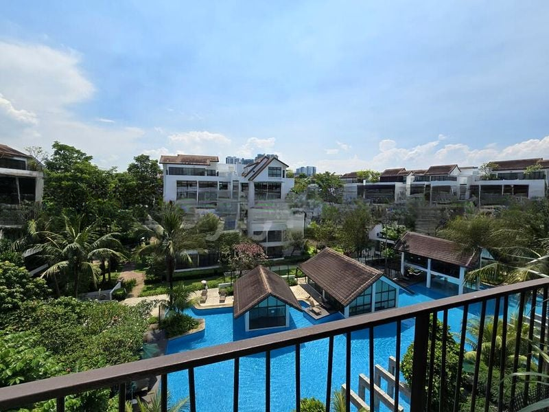 VARSITY PARK CONDOMINIUM 11