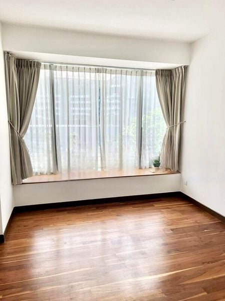 WATERMARK ROBERTSON QUAY 2