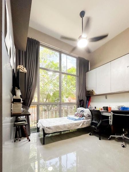 HIGH PARK RESIDENCES 6