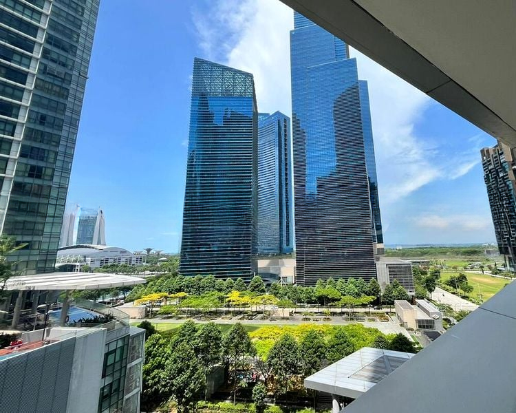 MARINA BAY SUITES 3