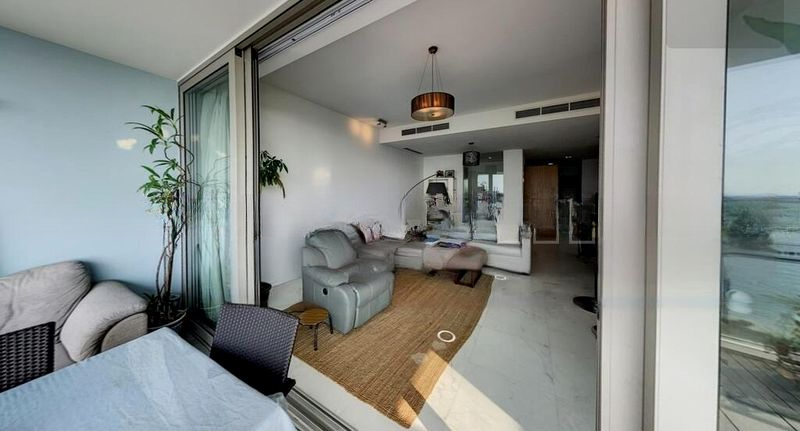 THE COAST AT SENTOSA COVE 10