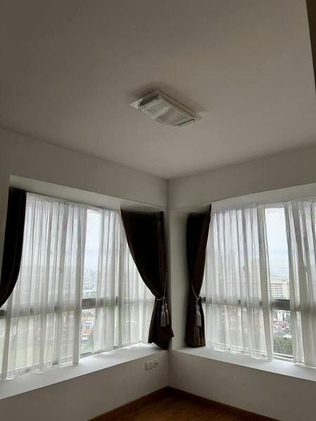 THE PARC CONDOMINIUM 1