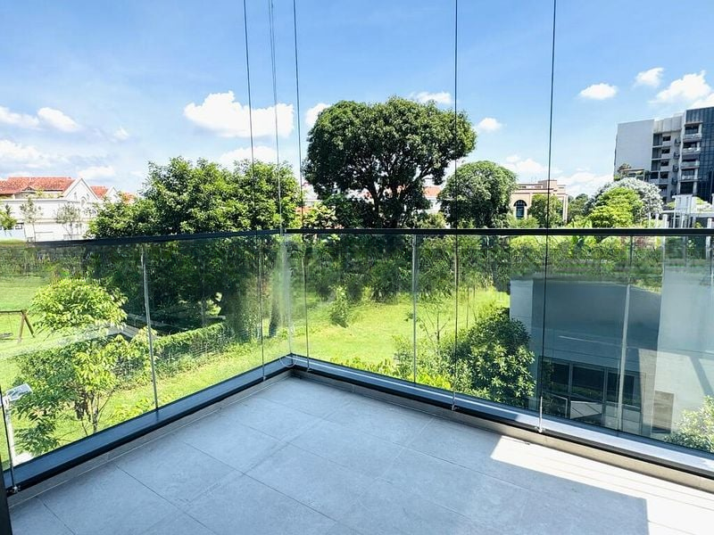 FOURTH AVENUE RESIDENCES 2