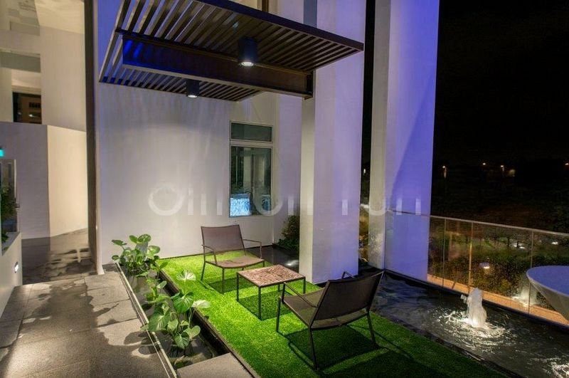 THE LINE @ TANJONG RHU 11