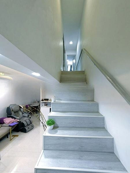 MACPHERSON GARDEN ESTATE 7