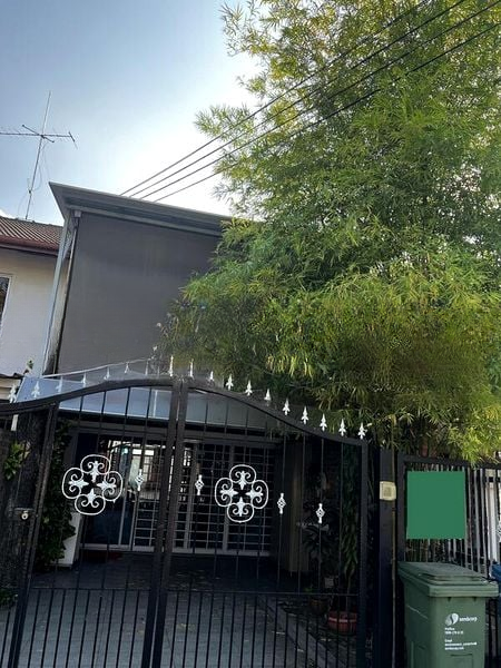 MACPHERSON GARDEN ESTATE 13