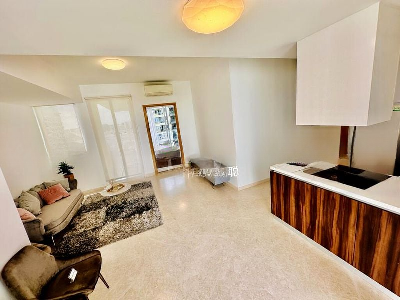 THE LINE @ TANJONG RHU 2