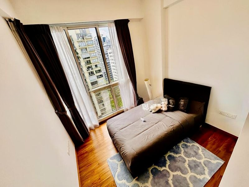 THE LINE @ TANJONG RHU 11