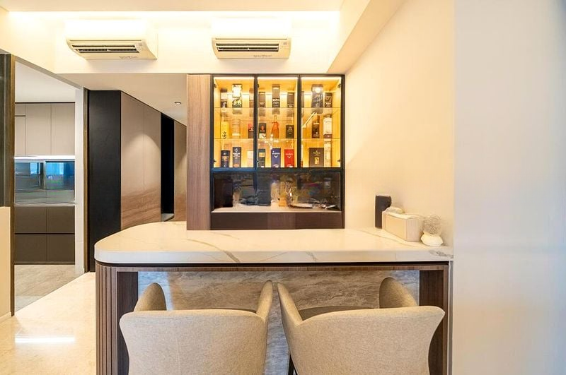 THE CLEMENT CANOPY 13