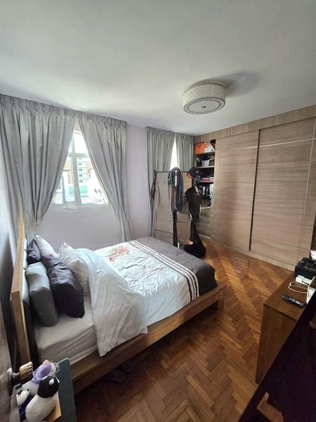EDELWEISS PARK CONDOMINIUM 5