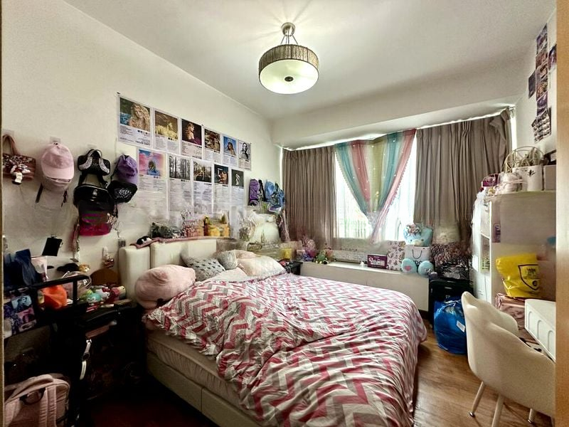 WATERMARK ROBERTSON QUAY 10