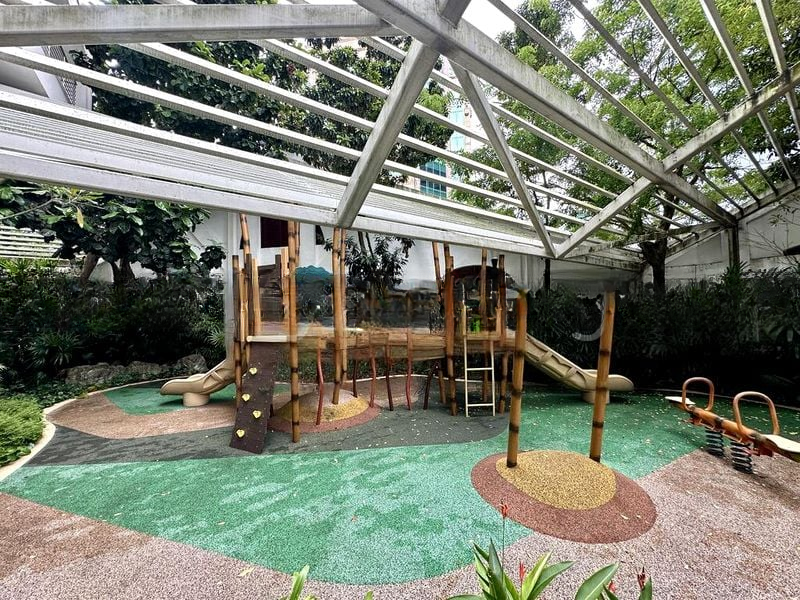 WATERMARK ROBERTSON QUAY 2