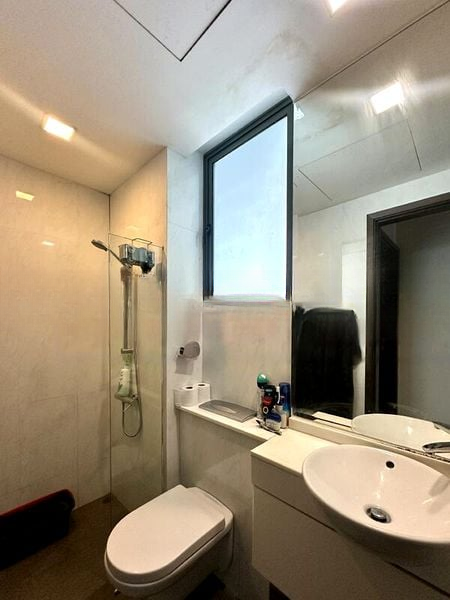 WATERMARK ROBERTSON QUAY 8