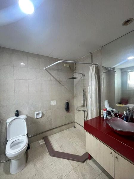 BURLINGTON SQUARE 12