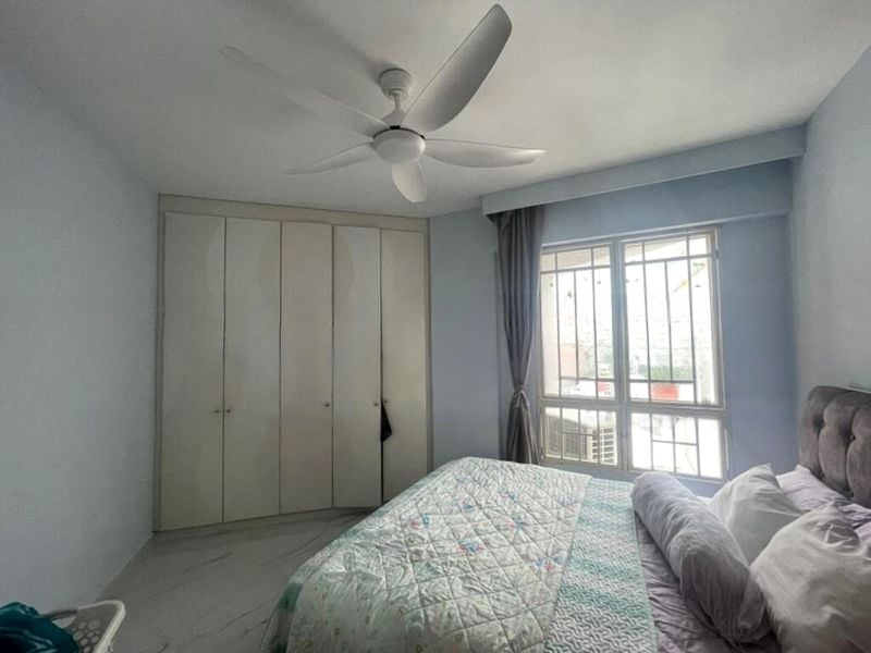 BURLINGTON SQUARE 14