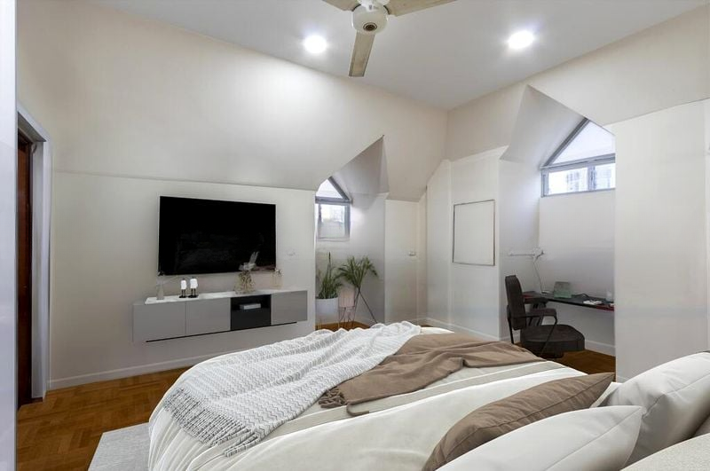 PINETREE CONDOMINIUM 4