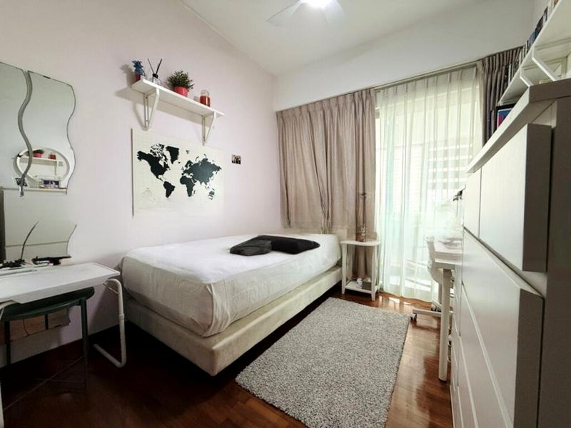 THE ROCHESTER RESIDENCES 9