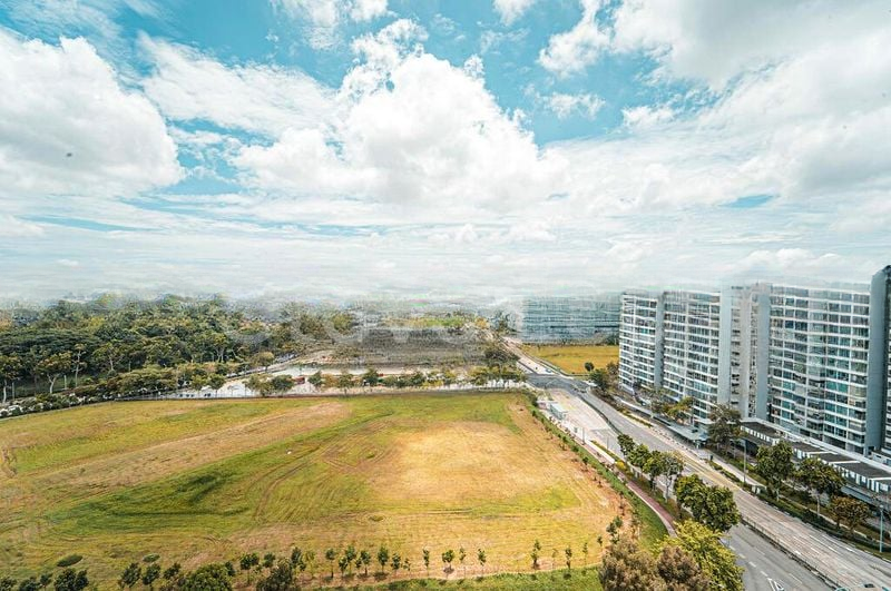 THE TAMPINES TRILLIANT 13