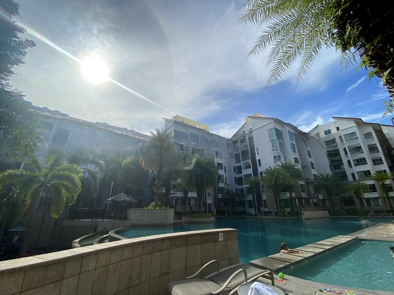 THE BERTH BY THE COVE 8