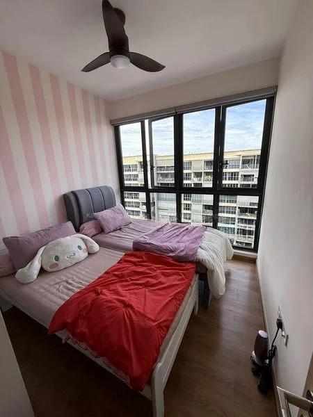 HUNDRED PALMS RESIDENCES 13