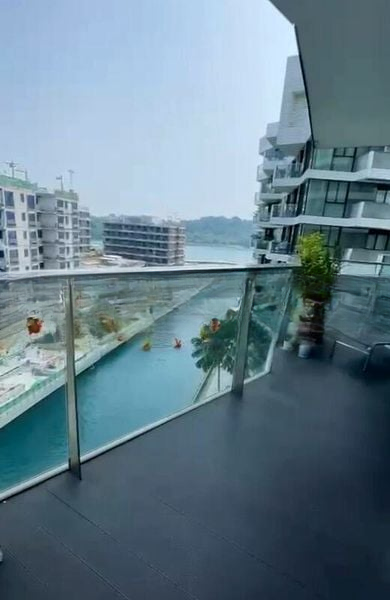 CORALS AT KEPPEL BAY 4