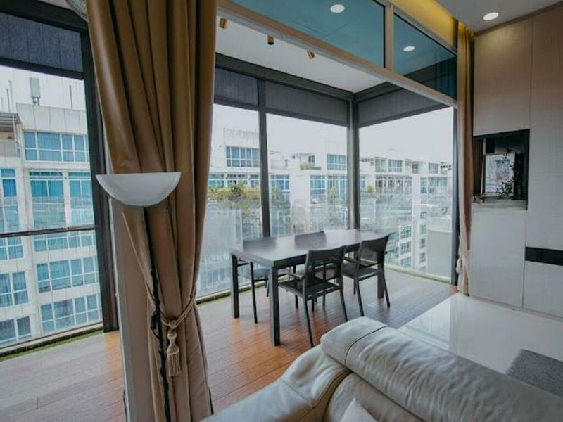 THE TAMPINES TRILLIANT 11