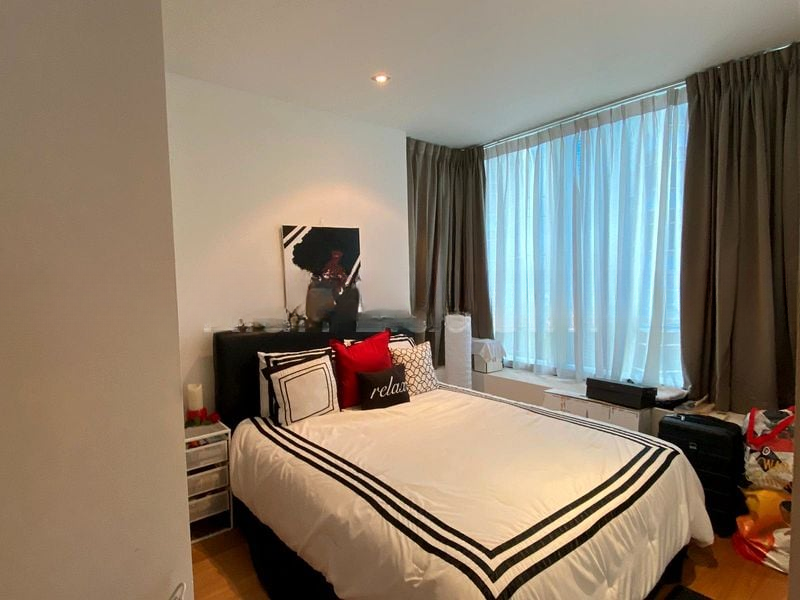 MARINA BAY RESIDENCES 2