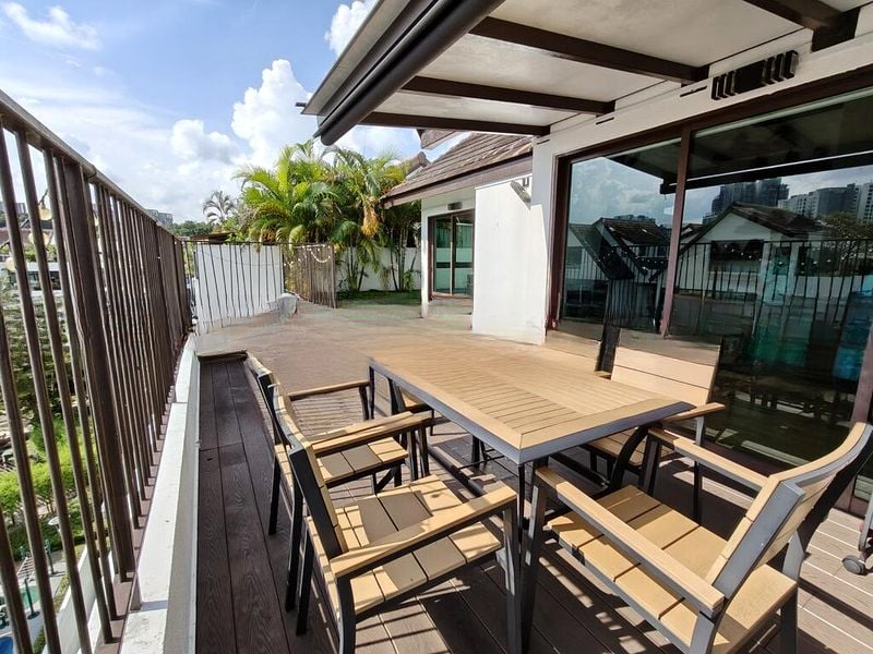 VARSITY PARK CONDOMINIUM 7