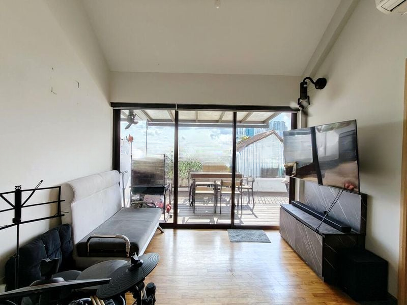 VARSITY PARK CONDOMINIUM 8