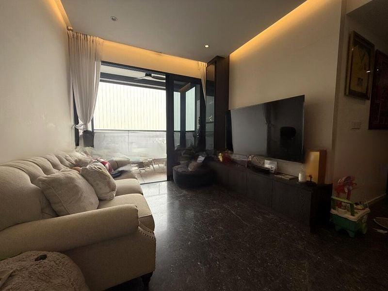 AVENUE SOUTH RESIDENCE 7